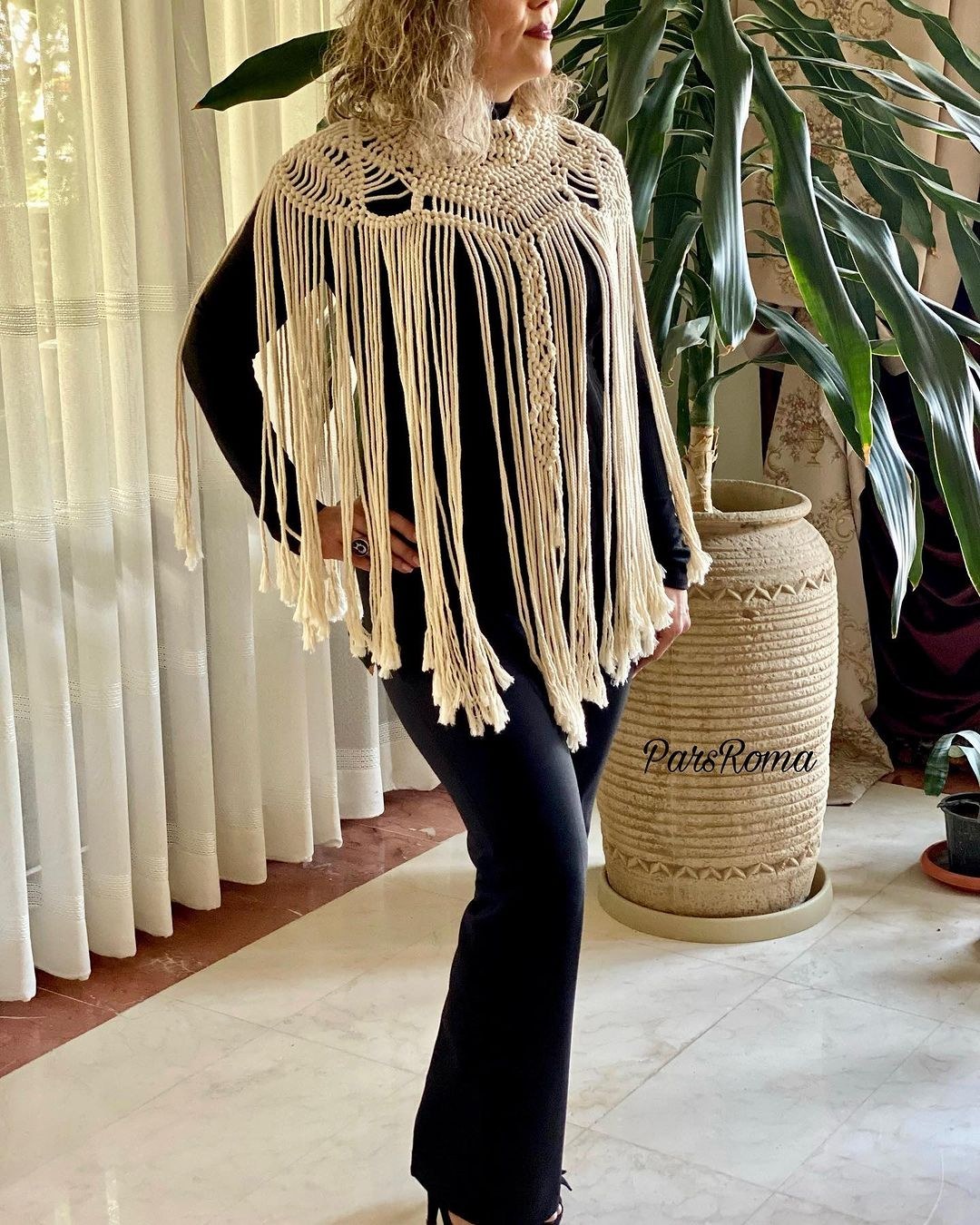 (Macrame) مکرومه ترکیب خلاقانه‌ی نخ و گره زنانه