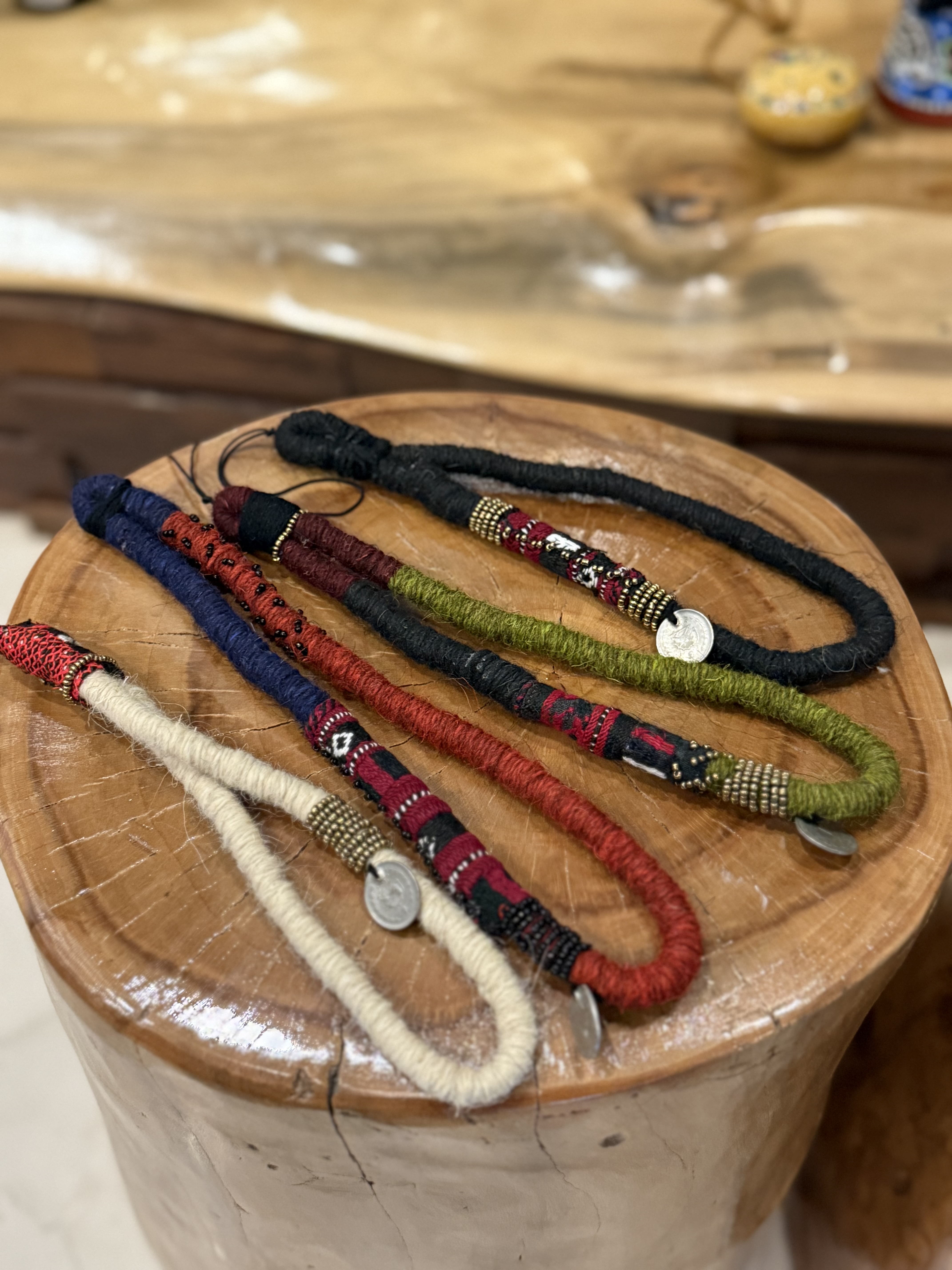 کاملا دستساز و خاص